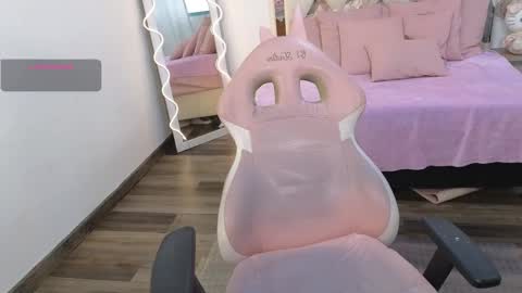 Snapshot of kittystar_tay chatting on 24, 2, 2025 Kitty online show from 24, 2, 2025