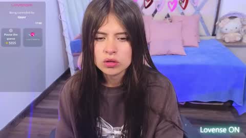 Snapshot of kittystar_tay chatting on 4, 3, 2025 Kitty online show from 4, 3, 2025