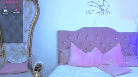 Snapshot of kittystar_tay chatting on 17, 9, 2025 Kitty online show from 17, 9, 2025