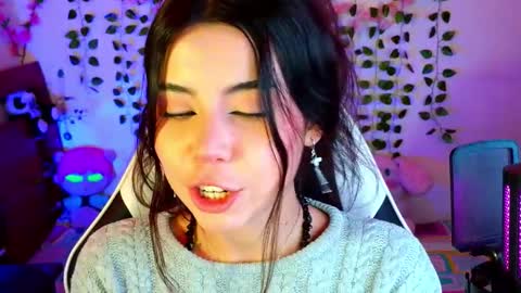 Kittyuwu  online show from 21, 11, 2025