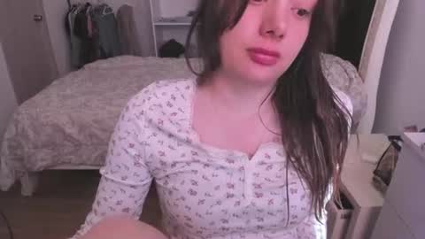 kittywantslove23 online show from 15, 7, 2026