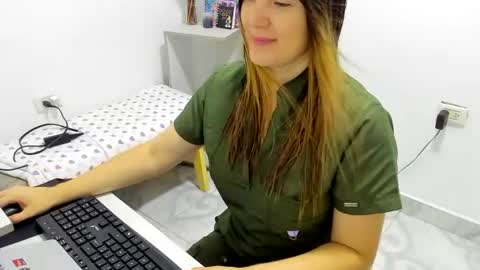 kity021 online show from 28, 6, 2026