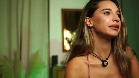 Snapshot of kity_sweet chatting on 23, 9, 2025 Erika online show from 23, 9, 2025