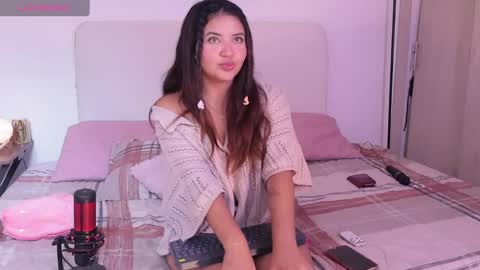  Tiffanii  online show from 9, 4, 2026