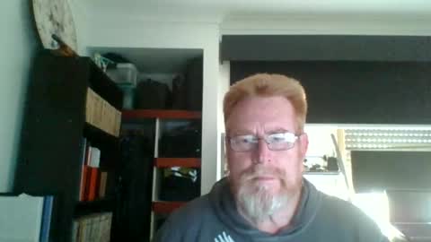 kiwi_boss61 online show from 25, 5, 2026