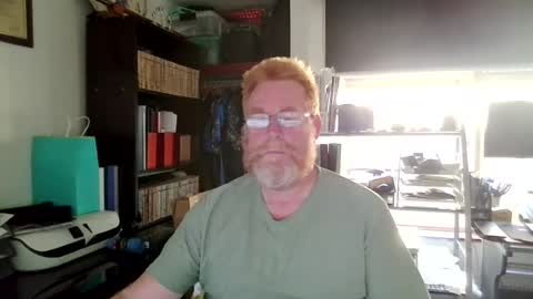 Snapshot of kiwi_boss61 chatting on 3, 8, 2026 kiwi_boss61 online show from 3, 8, 2026