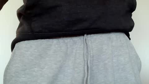kiwibulge123 online show from 30, 4, 2026