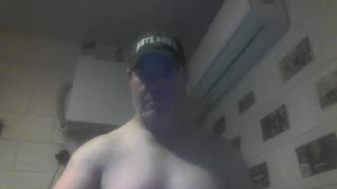 kiwiguy19773 online show from 26, 5, 2026