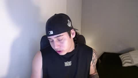 kiyo__ online show from 19, 4, 2026