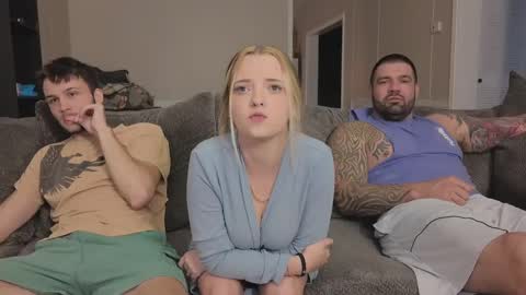 kj bennet online show from 2, 10, 2025