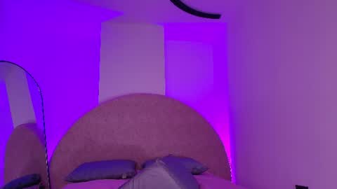 Snapshot of kkira_doll chatting on 1, 7, 2026 Kkira online show from 1, 7, 2026