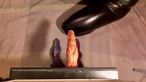 klamstrakur1 online show from 11, 10, 2025