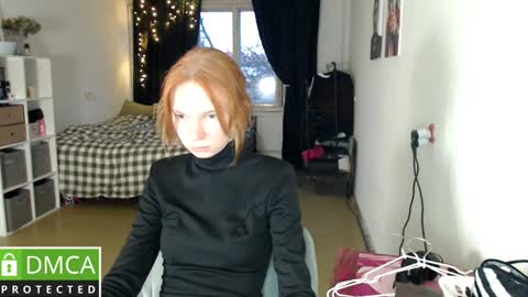 Snapshot of klares_wasser chatting on 12, 12, 2024 Klares online show from 12, 12, 2024