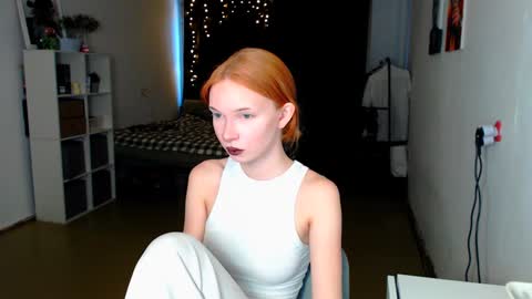 Snapshot of klares_wasser chatting on 9, 1, 2025 Klares online show from 9, 1, 2025