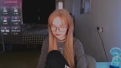 Snapshot of klares_wasser chatting on 4, 3, 2025 Klares online show from 4, 3, 2025