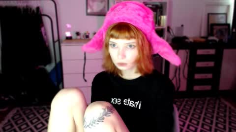Snapshot of klares_wasser chatting on 9, 9, 2025 Klares online show from 9, 9, 2025