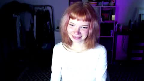 Snapshot of klares_wasser chatting on 6, 10, 2025 Klares online show from 6, 10, 2025