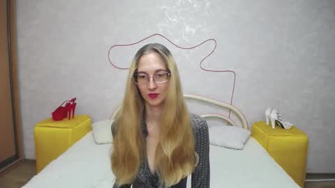 Klary online show from 2, 10, 2025