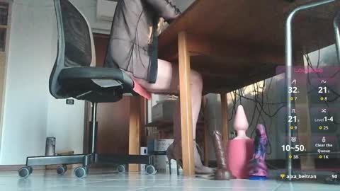 Klaudia online show from 23, 11, 2025