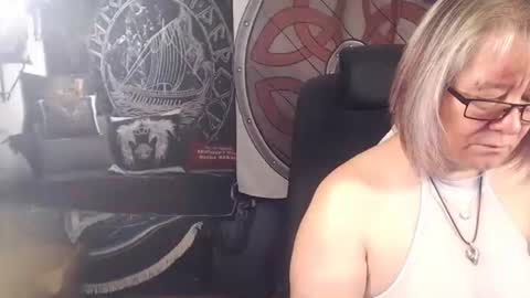 Michelle online show from 16, 11, 2025