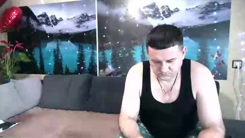 Kleosnow online show from 9, 3, 2025