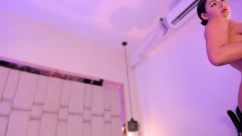   online show from 7, 4, 2026