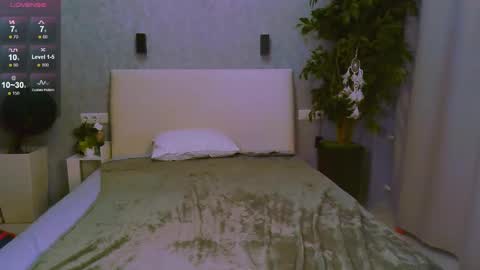 Snapshot of klin_miller chatting on 4, 2, 2025 Klin online show from 4, 2, 2025