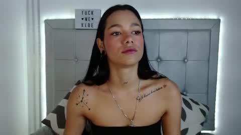 Snapshot of kloe__watson chatting on 28, 4, 2026 kloe__watson online show from 28, 4, 2026