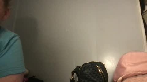 kmarie1196 online show from 15, 5, 2026