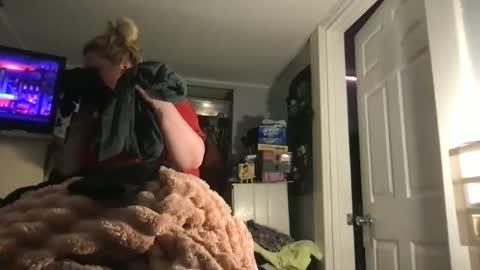 kmarie1196 online show from 29, 5, 2026