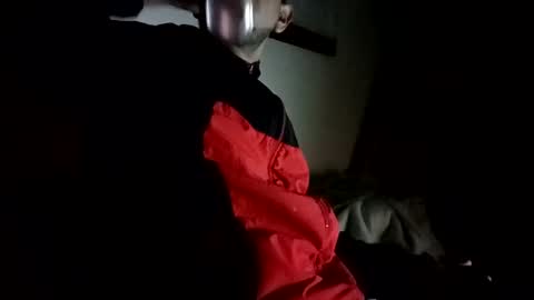 Snapshot of kmilo273079 chatting on 31, 12, 2024 juan online show from 31, 12, 2024