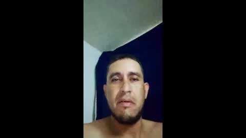 Snapshot of kmilo273079 chatting on 4, 11, 2025 juan online show from 4, 11, 2025