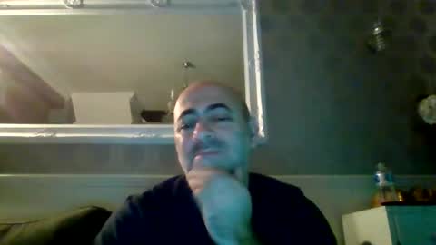 knickerwhipper online show from 18, 1, 2026