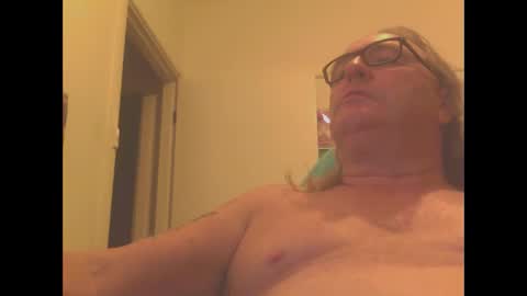 knobout online show from 26, 2, 2025