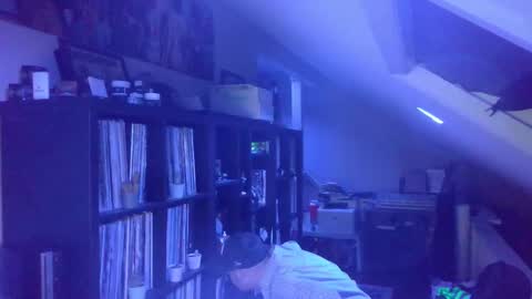 Snapshot of knowgood chatting on 1, 2, 2025 KnowGood online show from 1, 2, 2025