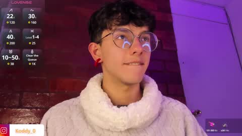 Snapshot of koddy_0 chatting on 9, 1, 2025 Koddy Independent model online show from 9, 1, 2025
