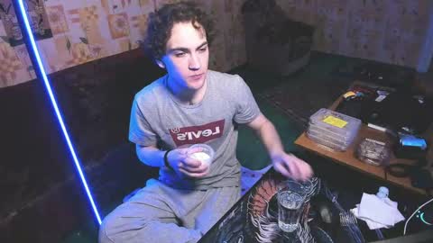 Snapshot of kolyakayne chatting on 21, 4, 2026 Kolya Kayne online show from 21, 4, 2026