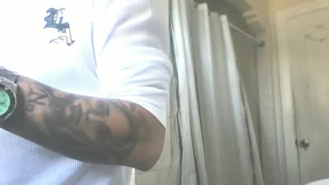 Snapshot of koma_kock_boi chatting on 12, 10, 2025 koma_kock_boi online show from 12, 10, 2025