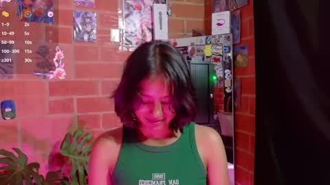 Snapshot of komatsu_ chatting on 7, 3, 2025 Komatsu Lilith online show from 7, 3, 2025