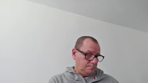 Snapshot of komputer123456789 chatting on 9, 9, 2025 Bogdan online show from 9, 9, 2025