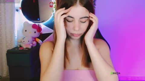 YINI online show from 9, 9, 2025