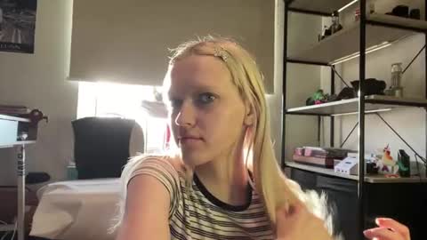 Snapshot of kortneyhiedeman chatting on 29, 6, 2026 Ariela online show from 29, 6, 2026