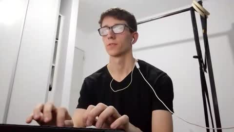 Facu online show from 3, 2, 2026