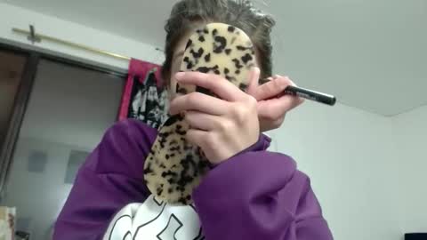 kratos_and_afrodita online show from 18, 12, 2025