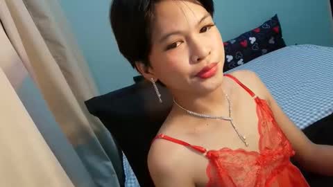 Snapshot of krimpie_xx chatting on 7, 4, 2026 krimpie_xx online show from 7, 4, 2026