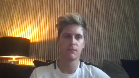 krisl77 online show from 31, 3, 2026