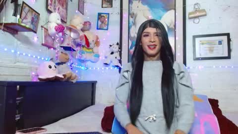 krisstal703358 online show from 13, 1, 2026