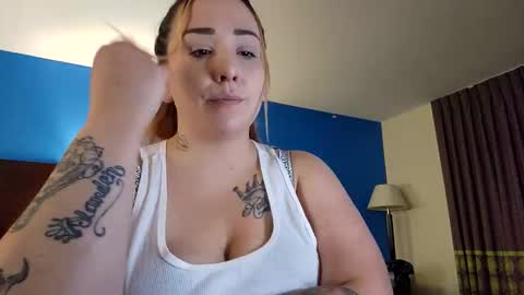 KristalDaddy online show from 17, 11, 2025