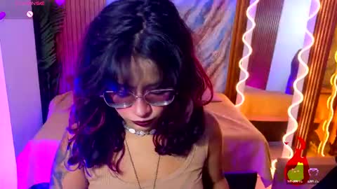 Snapshot of kristen_tay chatting on 3, 7, 2026 kristen_tay online show from 3, 7, 2026