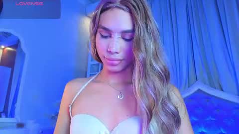 KristinaGriner online show from 11, 6, 2026
